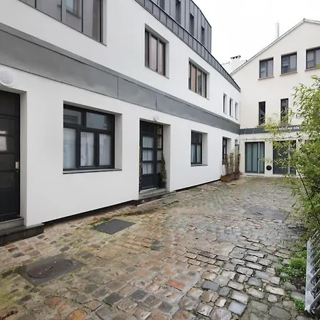 Apartment Ideal For Exploring On Foot *