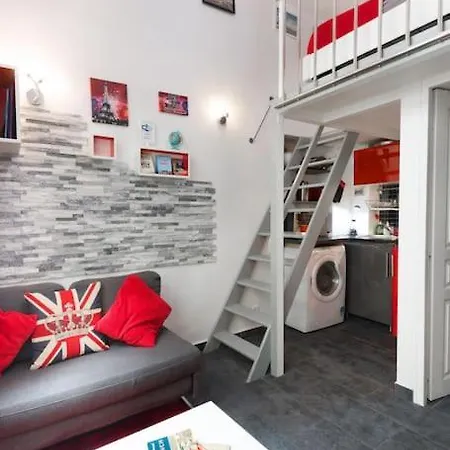 Ideal For Exploring On Foot Parijs